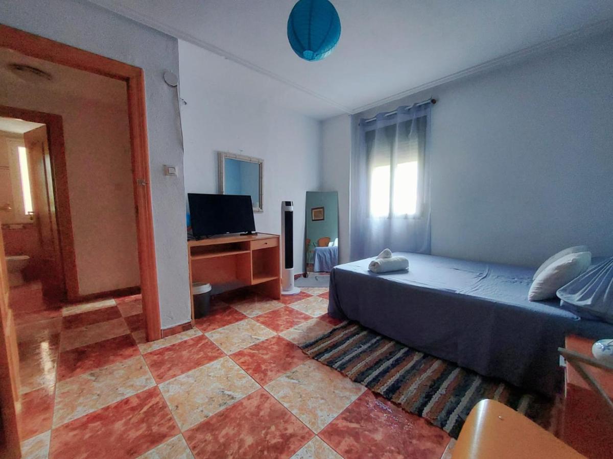 Mavis Habitaciones Valencia Exterior photo